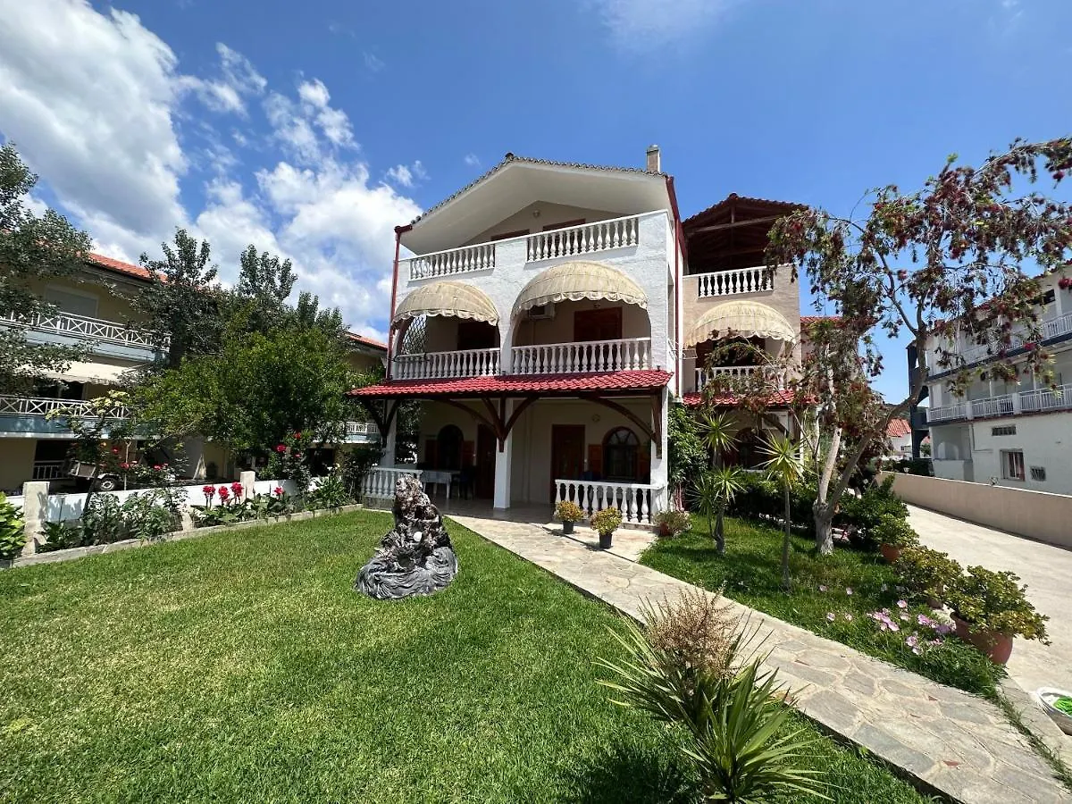 The Flower Apartments Toroni Greece