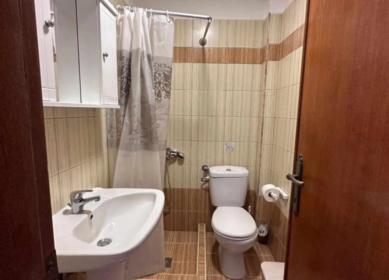 Aparthotel The Flower Apartments Toroni