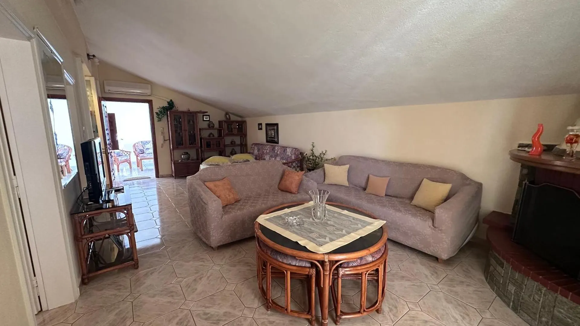 The Flower Apartments Toroni Greece