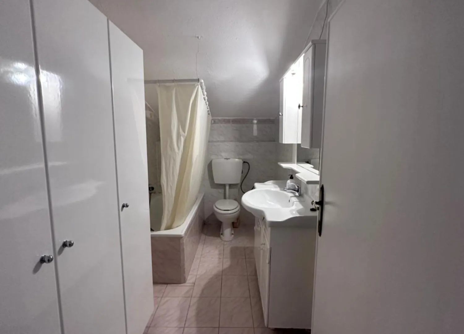 The Flower Apartments Toroni 0*,  Greece