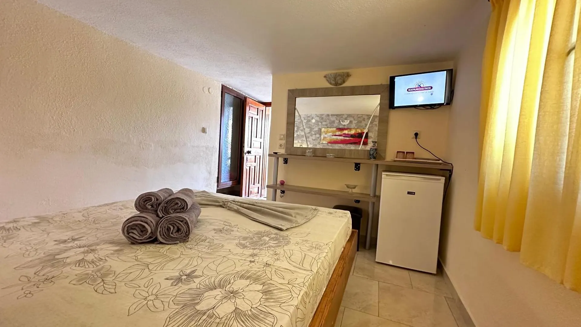 Aparthotel The Flower Apartments Toroni