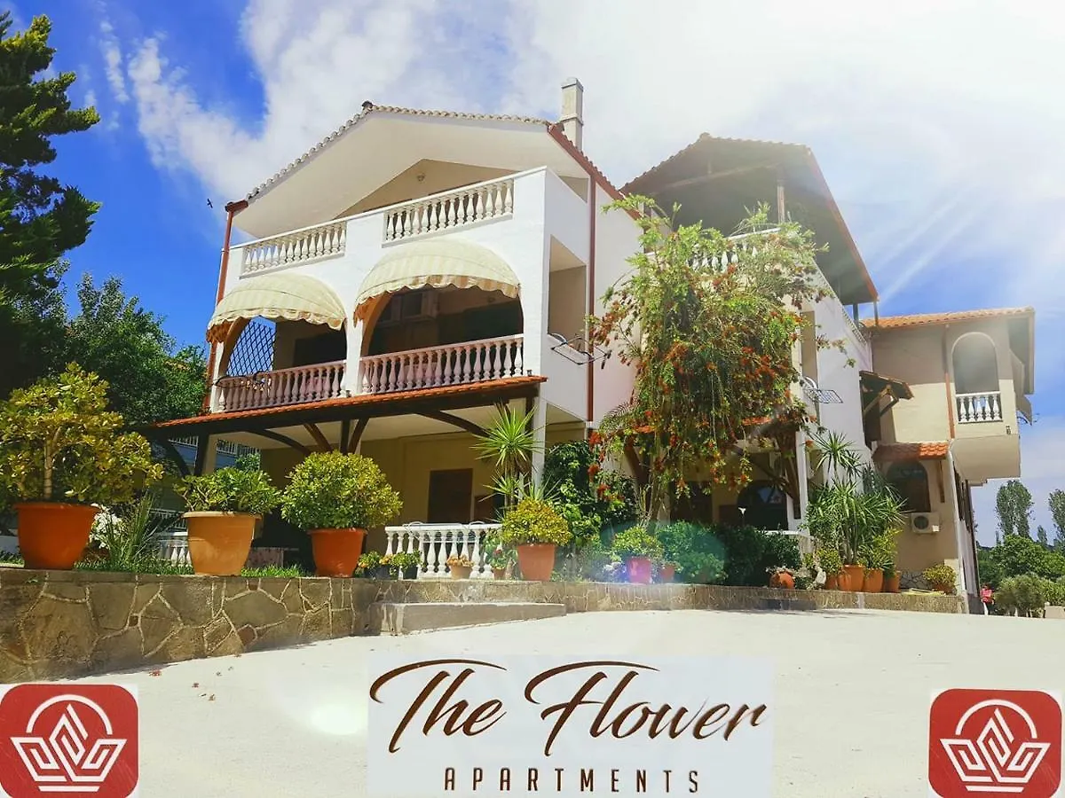 The Flower Apartments Toroni